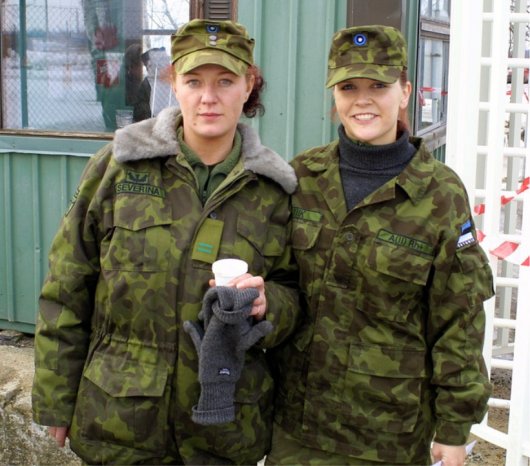 military_woman_estonia_army_000002_jpg_530.jpg