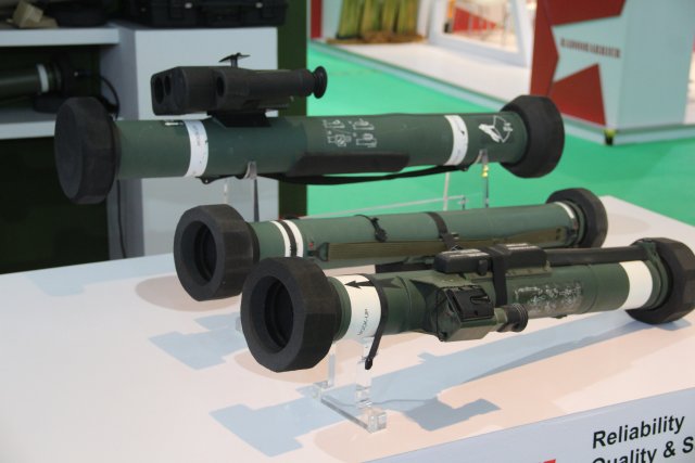 Instalaza_from_Spain_showcased_its_new_C90_CS_man_portable_anti_tank_missile_system_at_DSA_640_001.jpg