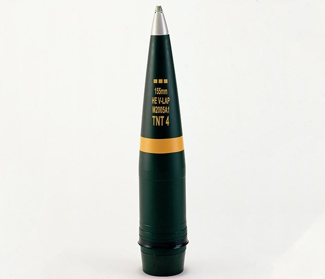 South_African_company_Denel_produces_new_artillery_rounds_640_001.jpg