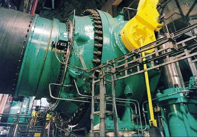 turbine_and_counter_weight_photo_by_first_hydro_company.jpg