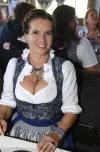 katarina-witt-visits-the-oktoberfest-in-munich-september-23-2014-x59_1.webp