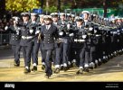 royal-navy-at-the-lord-mayors-show-parade-london-R1CJ4W.jpg