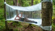 plastic-foil-hammock.jpg