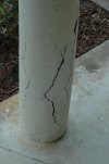splitting cracks in concrete columns.JPG