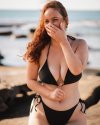 Thick redhead 1.jpg