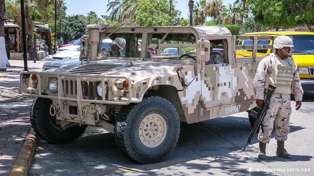 Meksikon Asevoimien Humvee