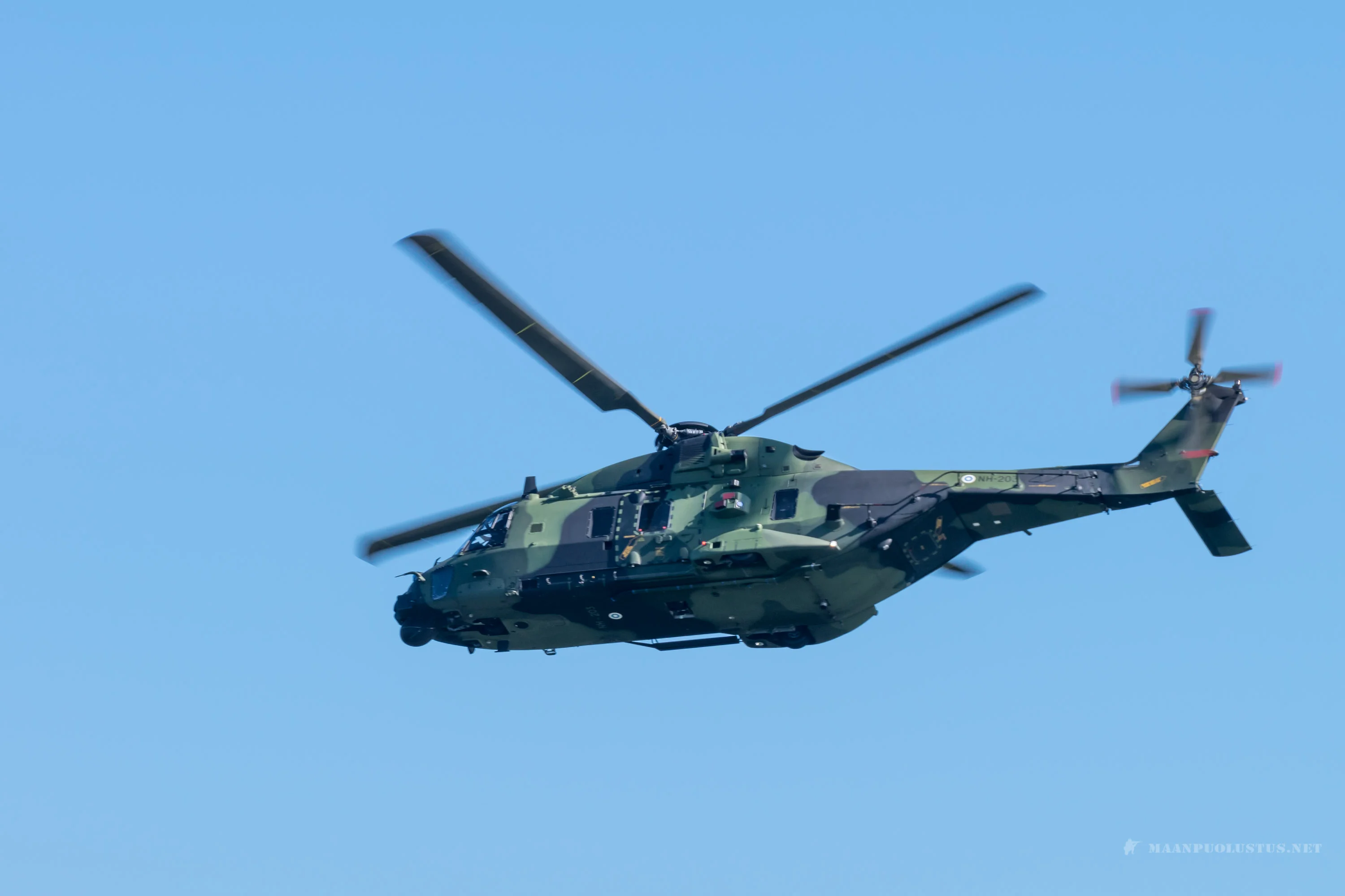 NH90