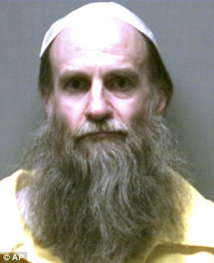 3554F9D600000578-3644078-Commuted_Steve_Hayes_pictured_in_undated_prison_photo_was_senten-a-91_1466046979508.jpg