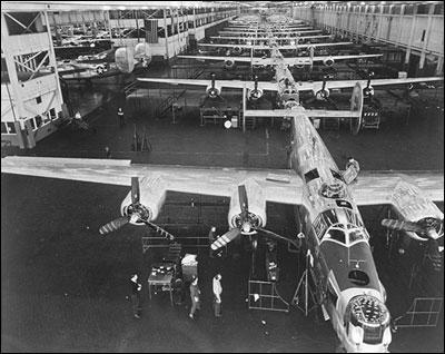 b24_liberator_production.jpg