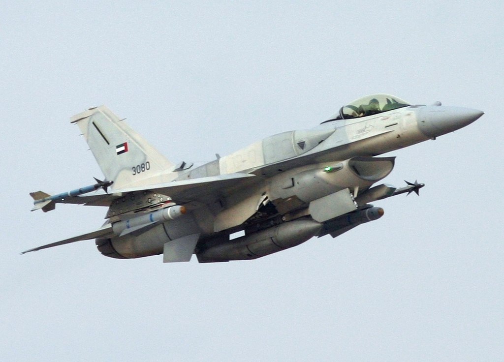 1024px-F-16e_block60.jpg