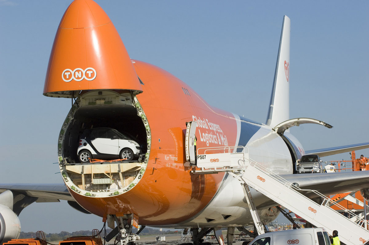 boeing_747_tnt.jpeg