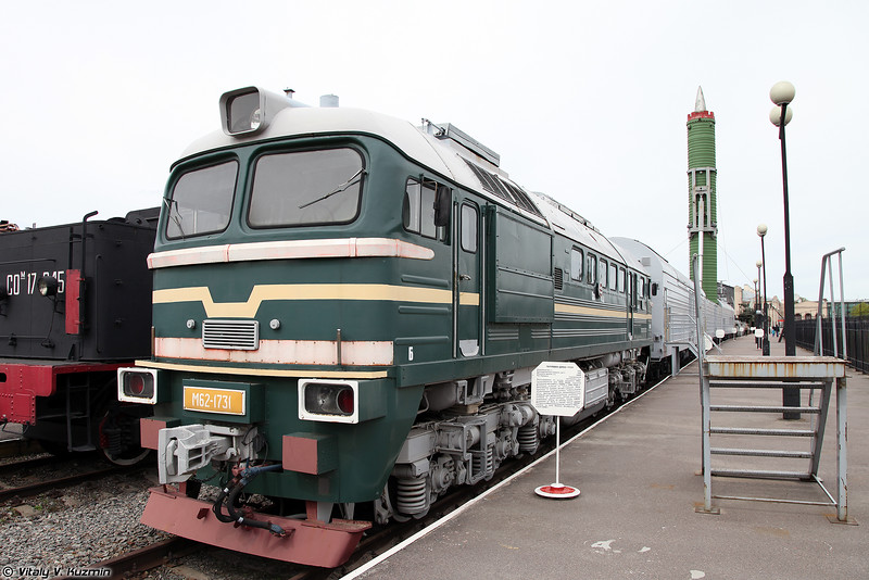 RailwaymuseumSPb-04-L.jpg