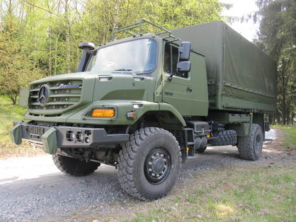 M-B_Zetros.jpg