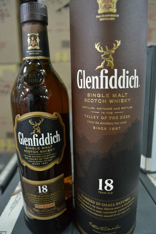 Glenfiddich_18_years_single_malt_scotch_whisky.jpg