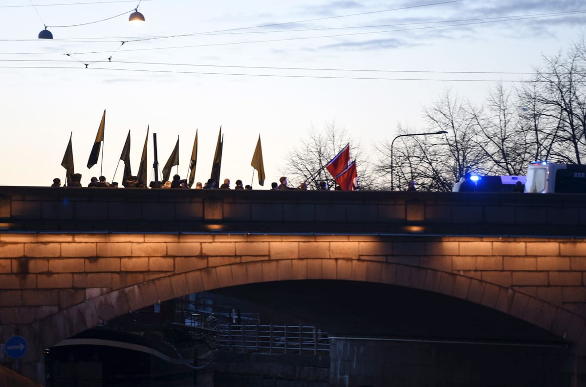 13-3-10543630.jpg