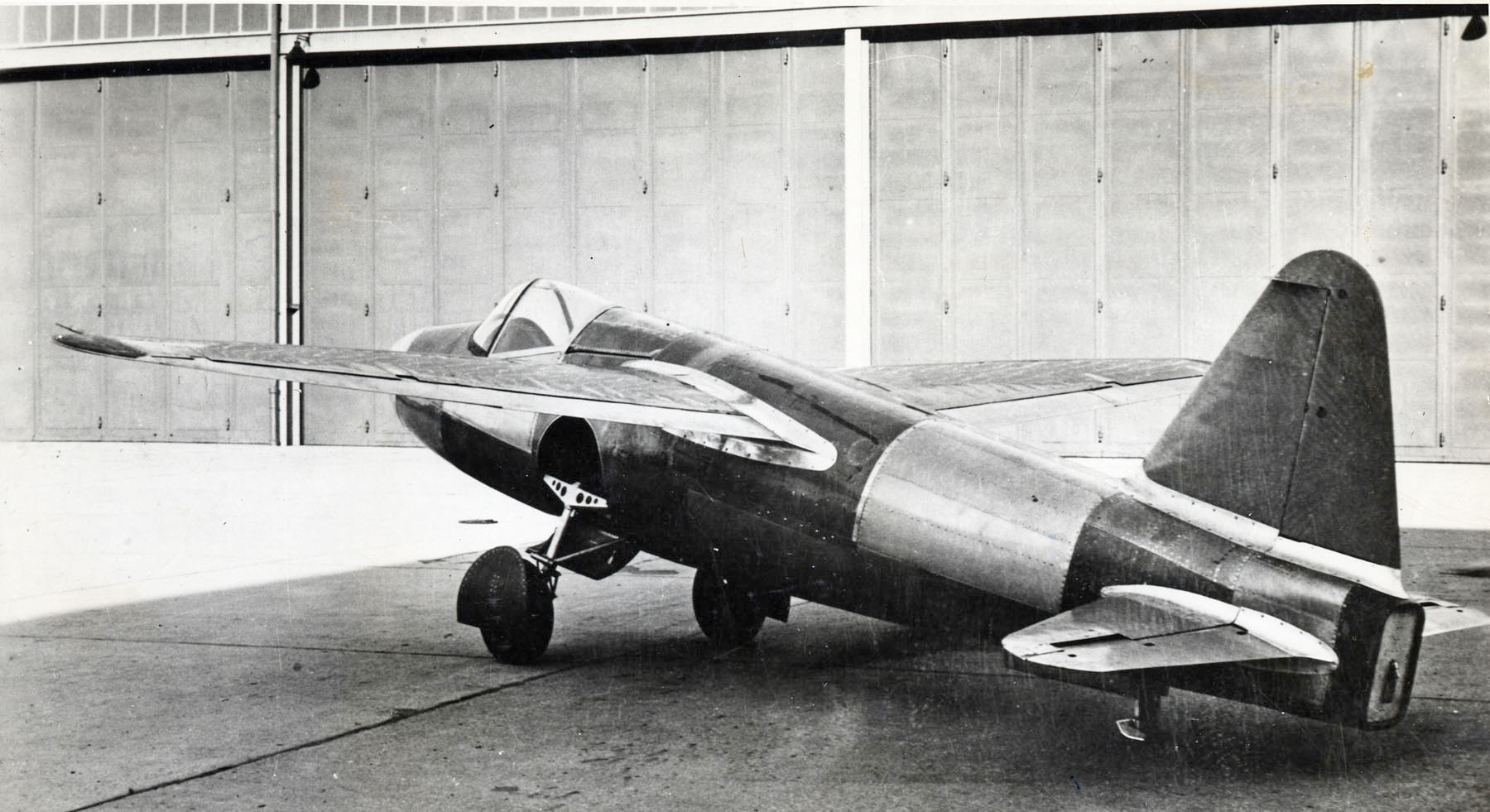 Heinkel_He_178_050602-F-1234P-002.jpg