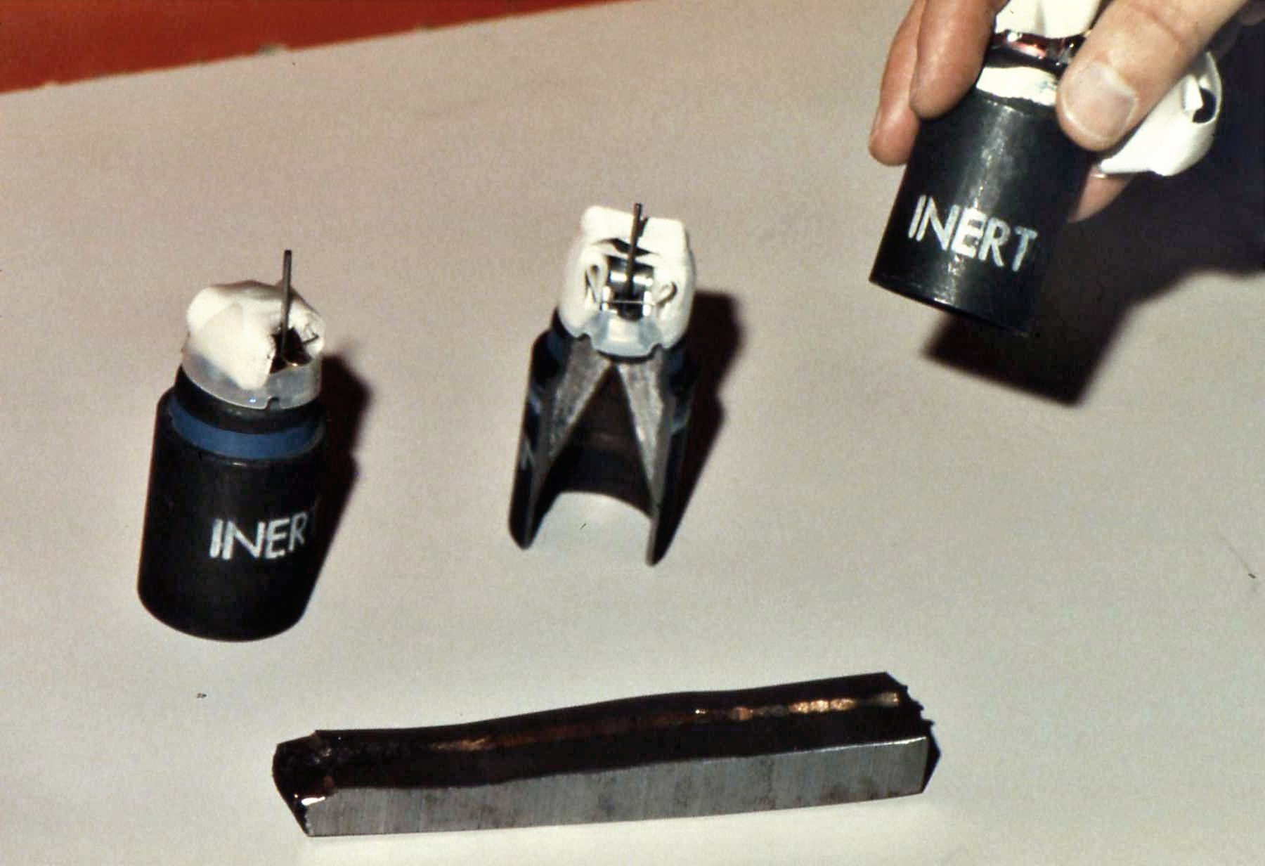 M77_Cluster_Munition_With_Hand.jpg