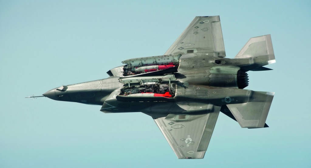 f35_lochheedmartin_hidaskallisparas_03-1024x554.jpg
