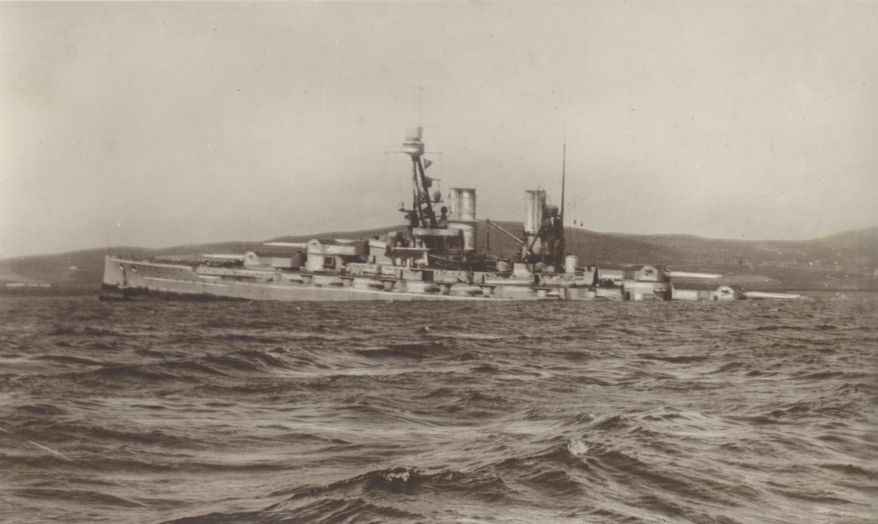 SMS_Bayern_sinking2.jpg