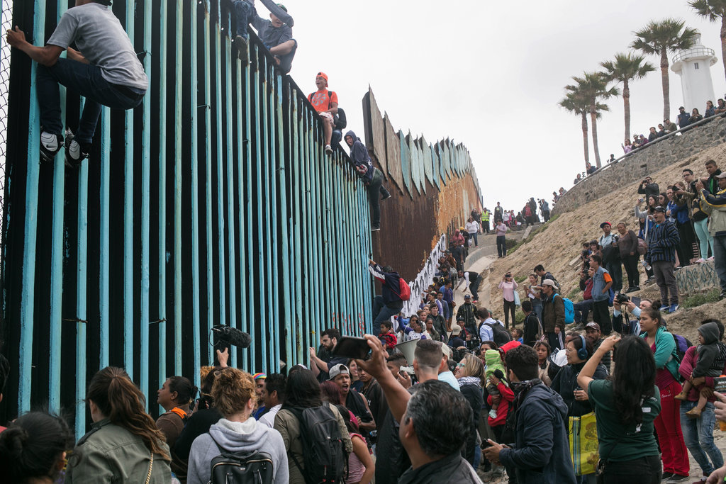THEWALL-slide-FZPT-jumbo.jpg