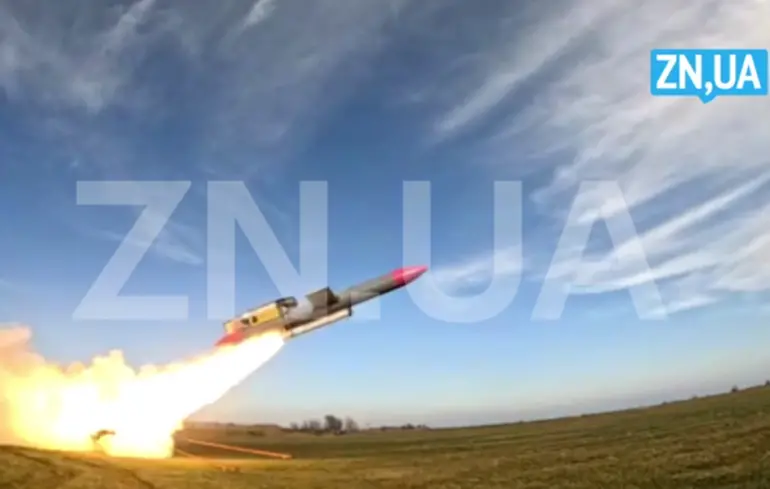 Flamingo from FirePoint: exclusive videos of tests and combat launches of a cruise missile