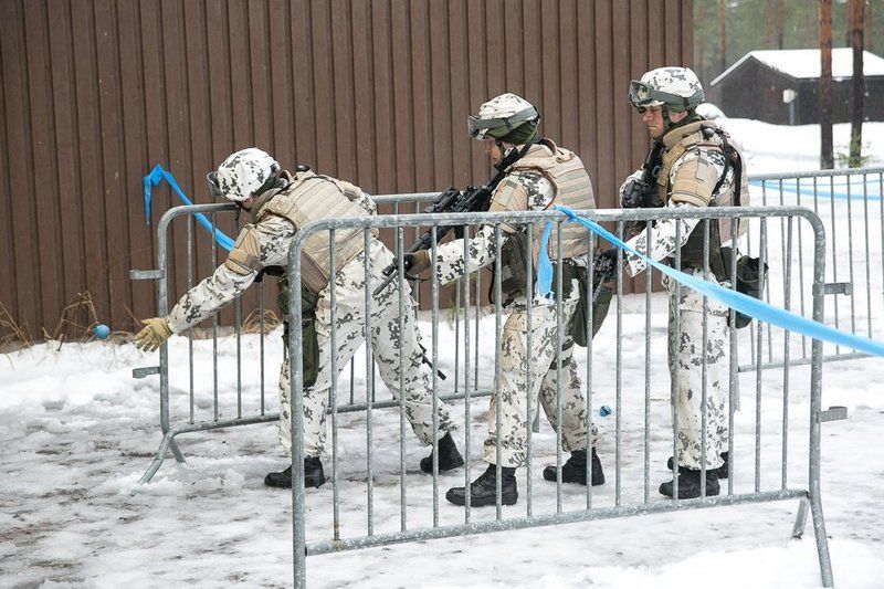 CZoztEFWIAAZlnP_zpsfbvaexzy.jpg