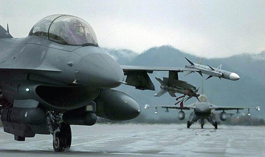 f-16-runway.jpg