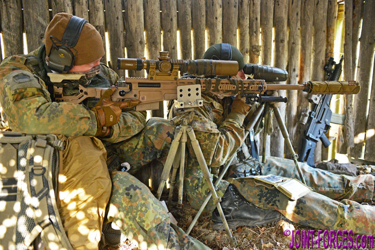 www.joint-forces.com