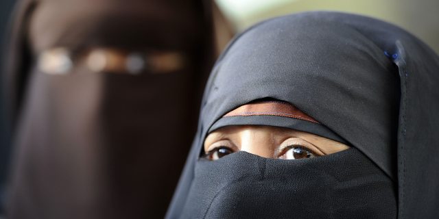 Burka-640x320.jpg