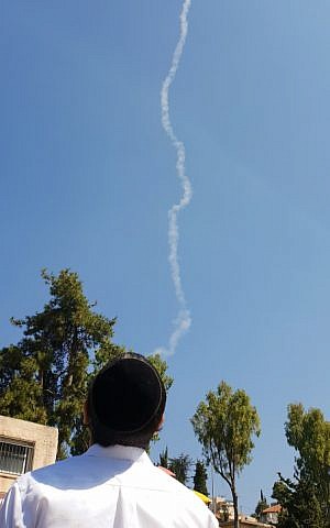 F180723DCFF01-300x480.jpg