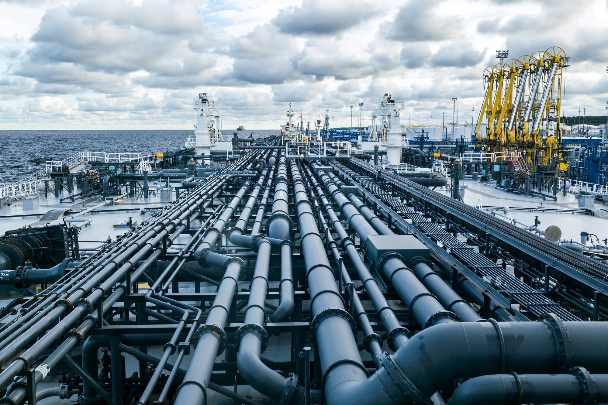 www.offshore-technology.com