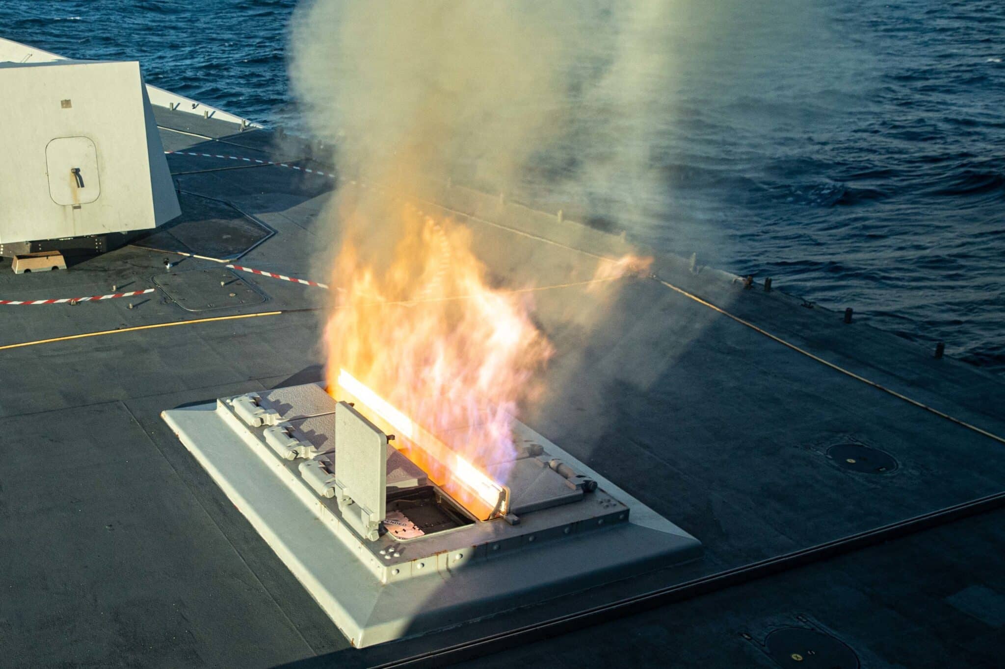 www.navalnews.com