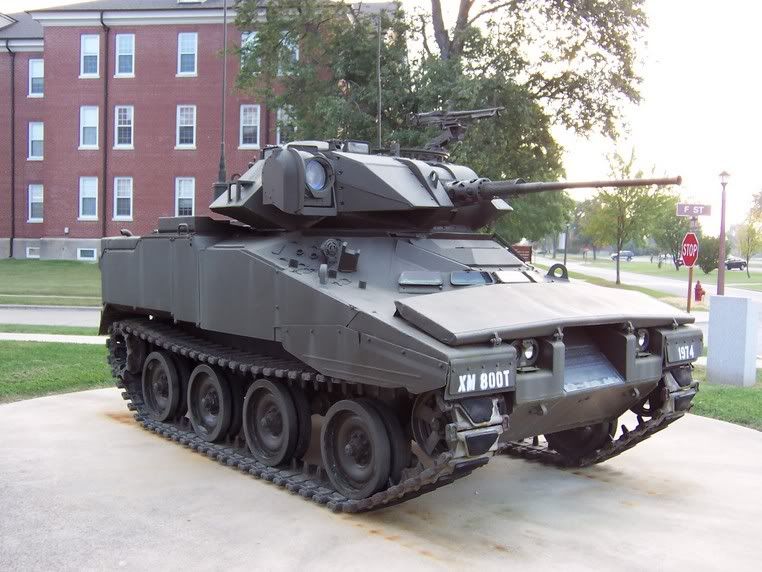 XM800TFront-Right.jpg