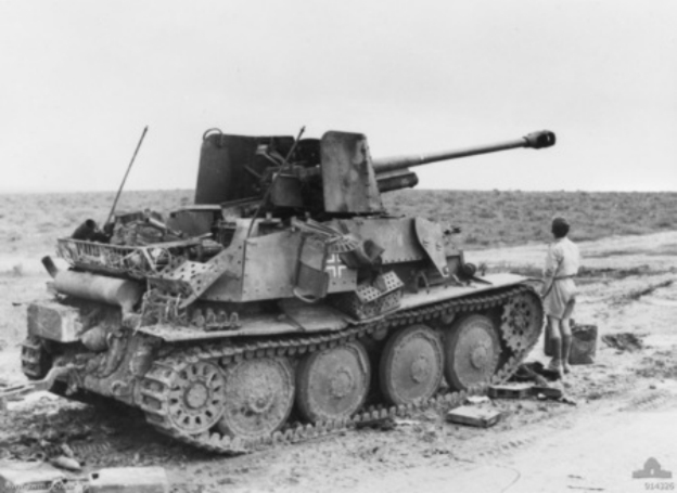 Marder_III_in_North_Africa2_1943.jpg