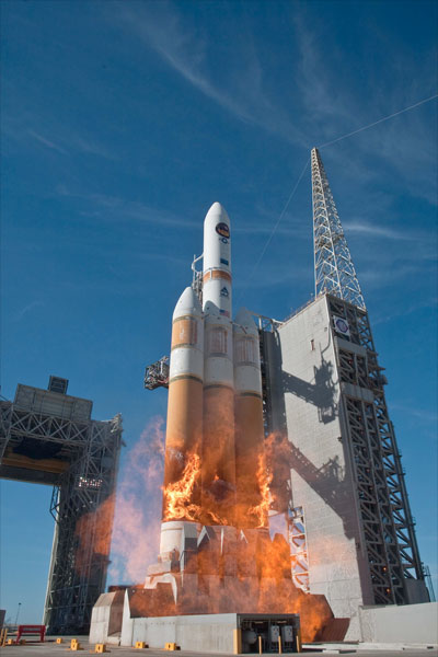 nrol49_launch03.jpg