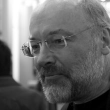 Holger-Douglas1.jpg