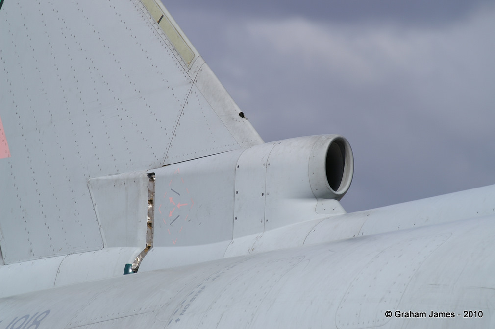 GJ-Typhoon-003.JPG