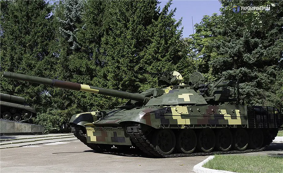 Ukroboronprom_has_developed_new_modernized_main_battle_tank_T-72AMT_for_Ukrainian_army_640_002.jpg