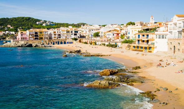 Costa-Brava-beach-548619.jpg