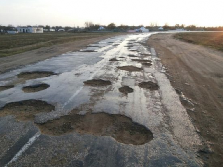 roads01-768x574.png