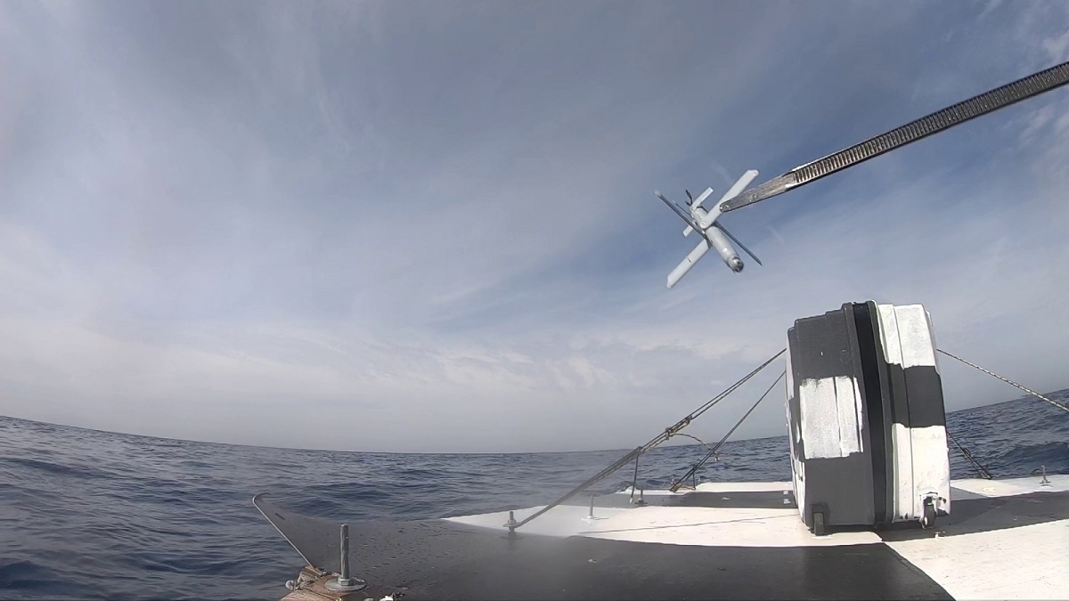 www.navalnews.com