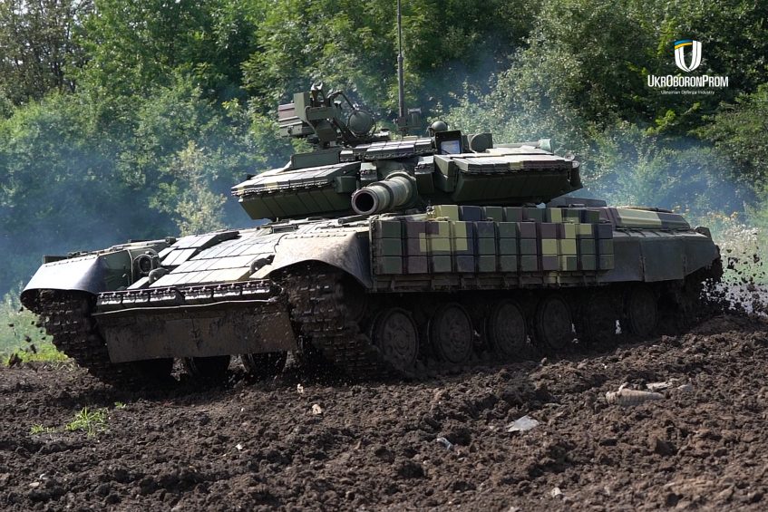 Bumar-Łabędy and Ukrobronprom have established a technological center for the repair of T-64 tanks