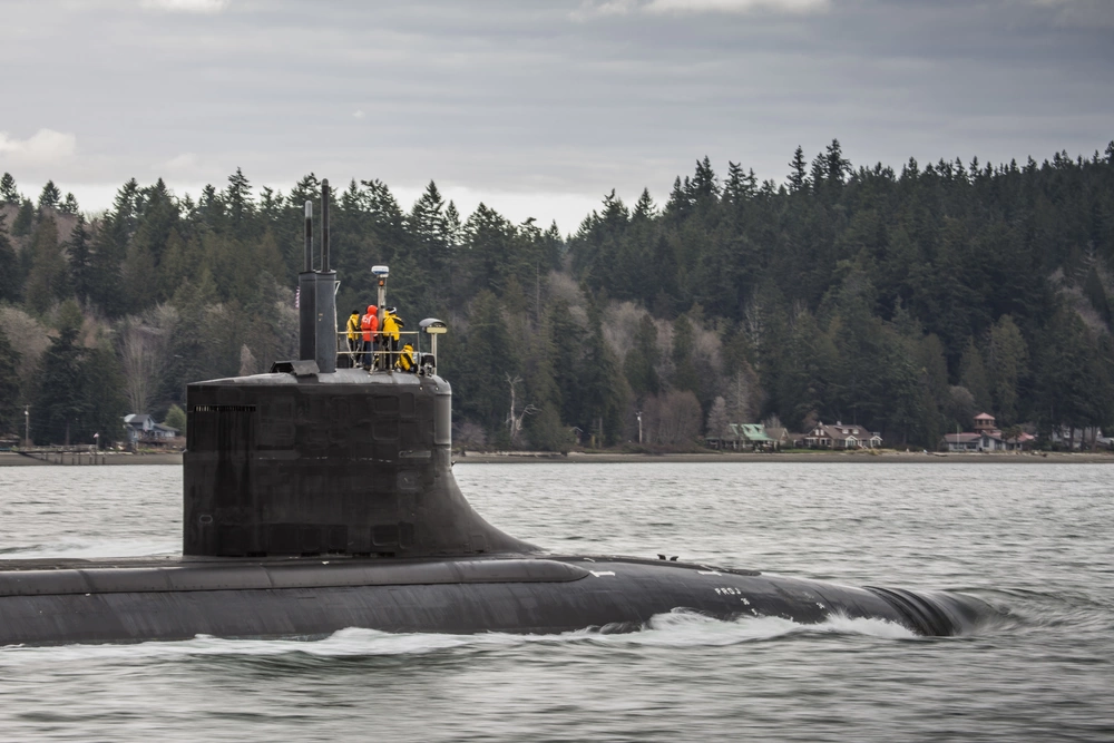 www.navalnews.com