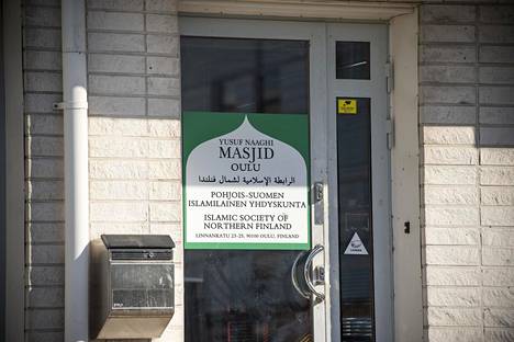 Käräjäoikeuden tuomitsema mies opetti uskontoa Oulun moskeijassa.