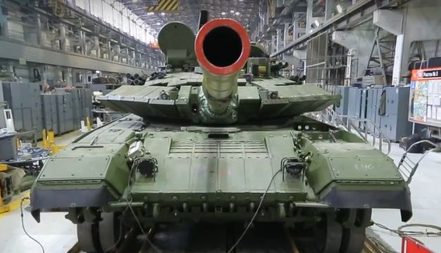 UVZ sent one trainload of T-90M Proryv tanks to the Russian Army