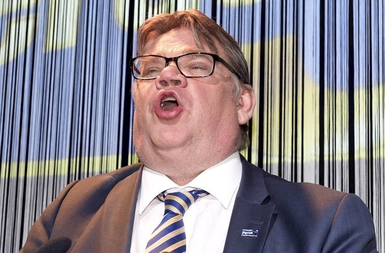 timo-soini-suu-ympyria%CC%88isena%CC%88.jpg