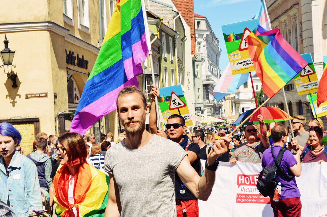 Baltic-Pride-2017-Tallinn-Best-Powerful-LGBTQ-Photos-parade-3.jpg