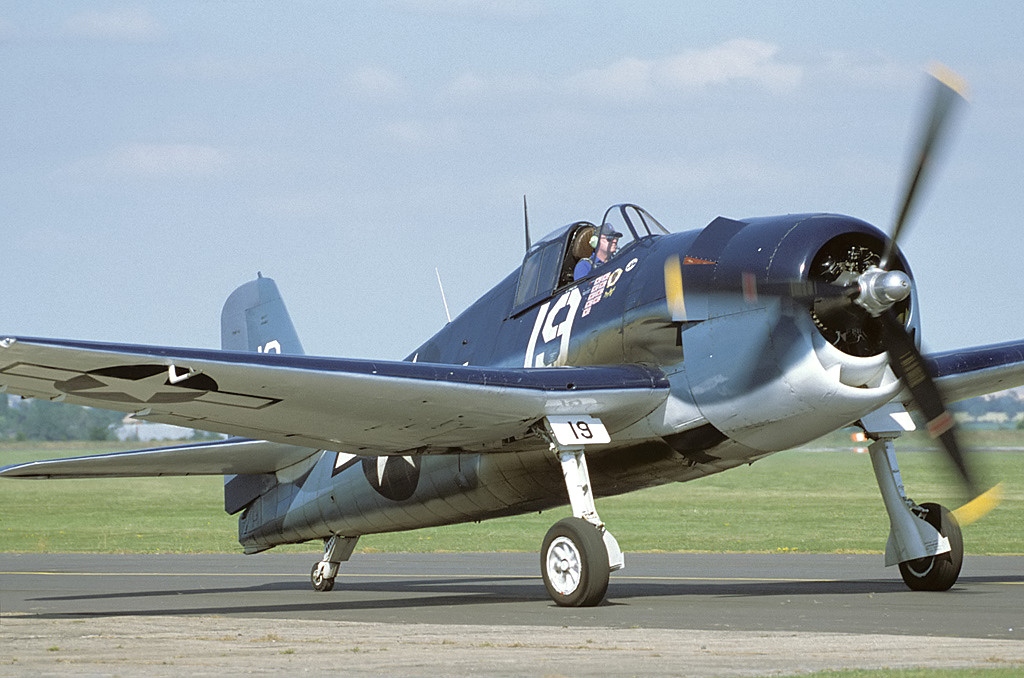 Grumman_F6F-5K_Hellcat_%28G-50%29_AN1212735.jpg