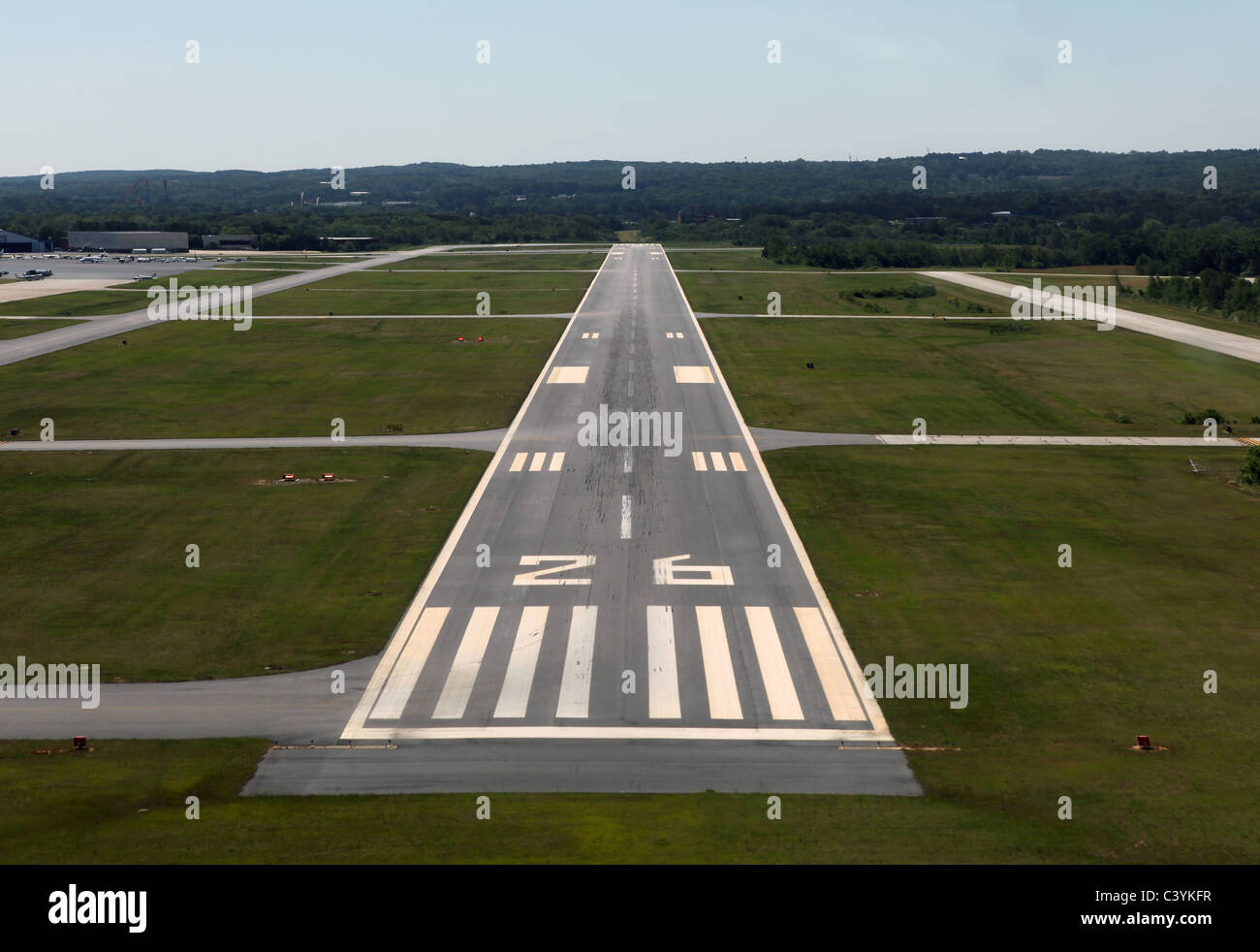 runway-approach-at-a-rural-airport-in-the-eastern-united-states-C3YKFR.jpg