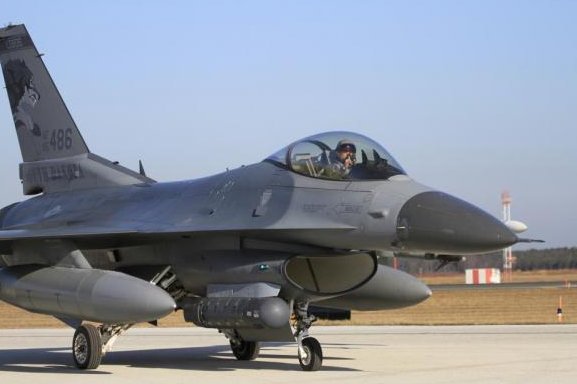North-Korea-denounces-US-ambassador-for-F-16-flight.jpg